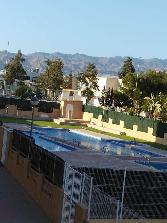 アギラスAmplio Piso Con Vistas A La Playa De Ponienteアパートメント エクステリア 写真